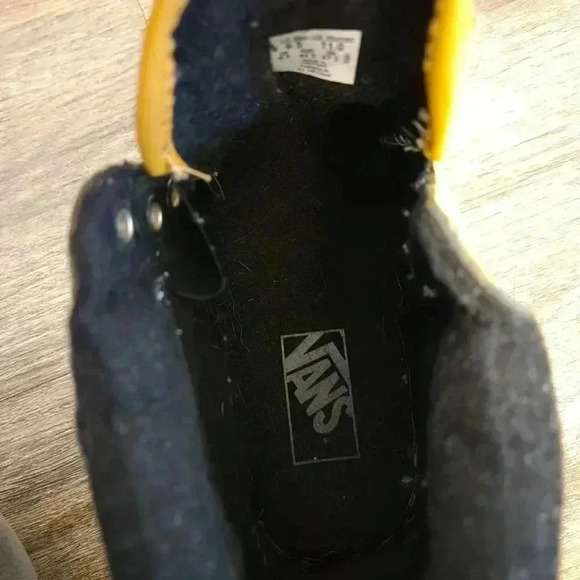 Vans yellow All Weather MTE shoe - unisex Mens 9 Womens 11 - Picture 5 of 10